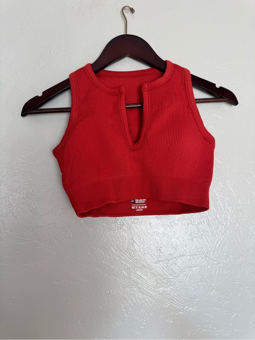 Red Ribbed Keyhole Crop Tank Top